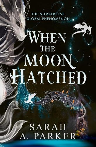 When the Moon Hatched - The Moonfall Series Book 1 Sarah A. Parker 9780008710262 book cover
