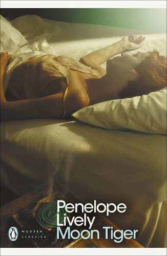 Moon Tiger - Penguin Modern Classics Penelope Lively, Anthony Thwaite 9780141188317 book cover