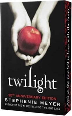 Twilight 20th Anniversary Edition: Twilight, Book 1 - Twilight Saga Stephenie Meyer 9780349125947 book cover