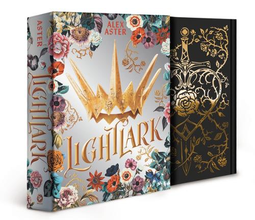 Lightlark: Collectors Edition (The Lightlark Saga Book 1) Volume 1 - The Lightlark Saga Alex Aster 9781419778797 book cover